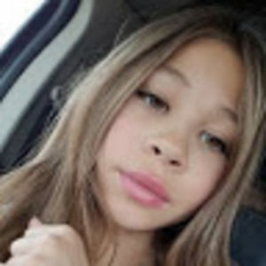 Meet your Posher, Kinzee